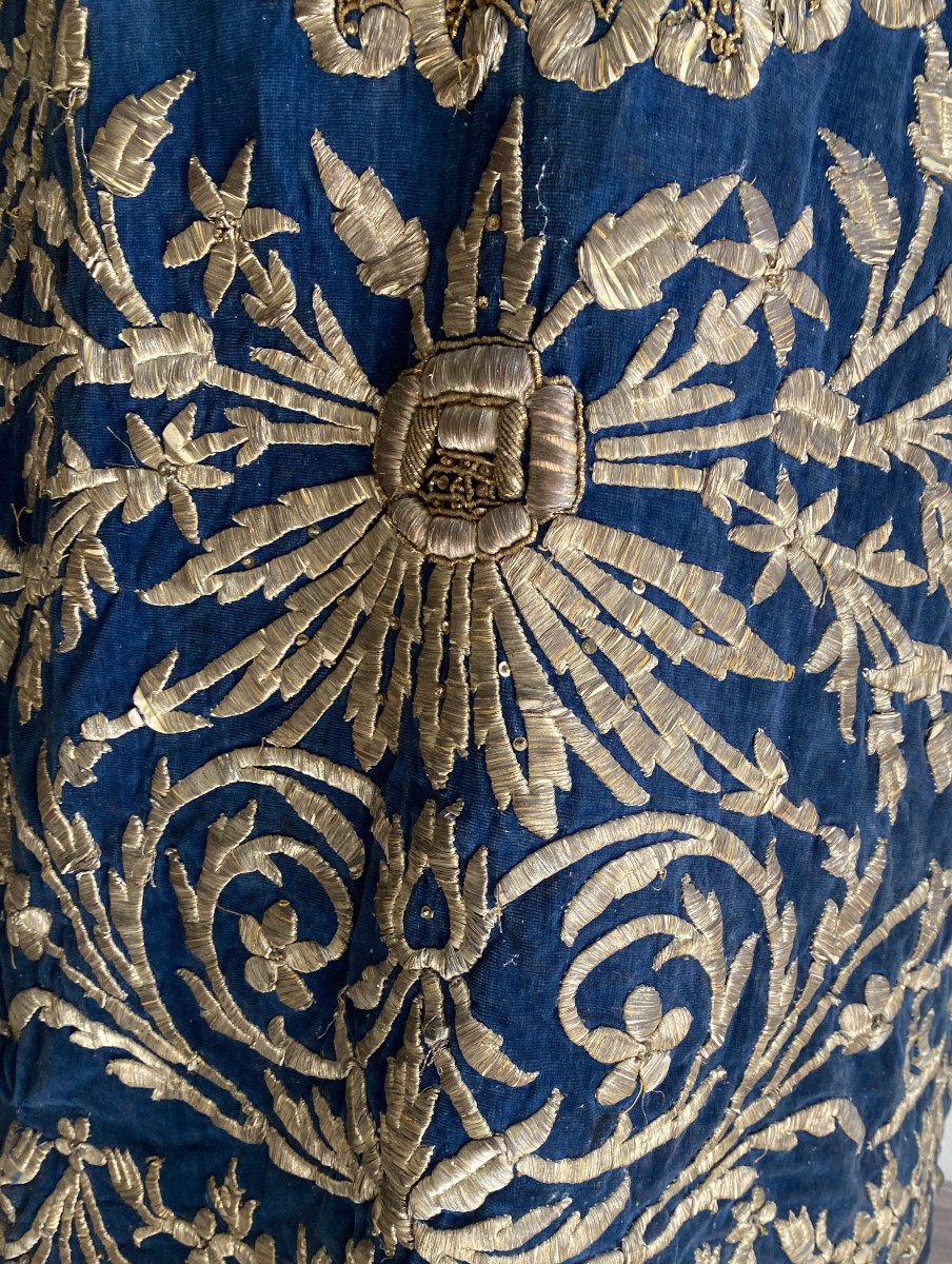 Ottoman-style Velvet Ceremonial Gown, Richly Embroidered With Gold Thread, 19th Century