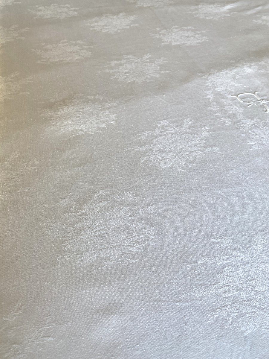 Nappe et ses 12 serviettes en lin damassé – Monogramme H L – XIXᵉ siècle-photo-2
