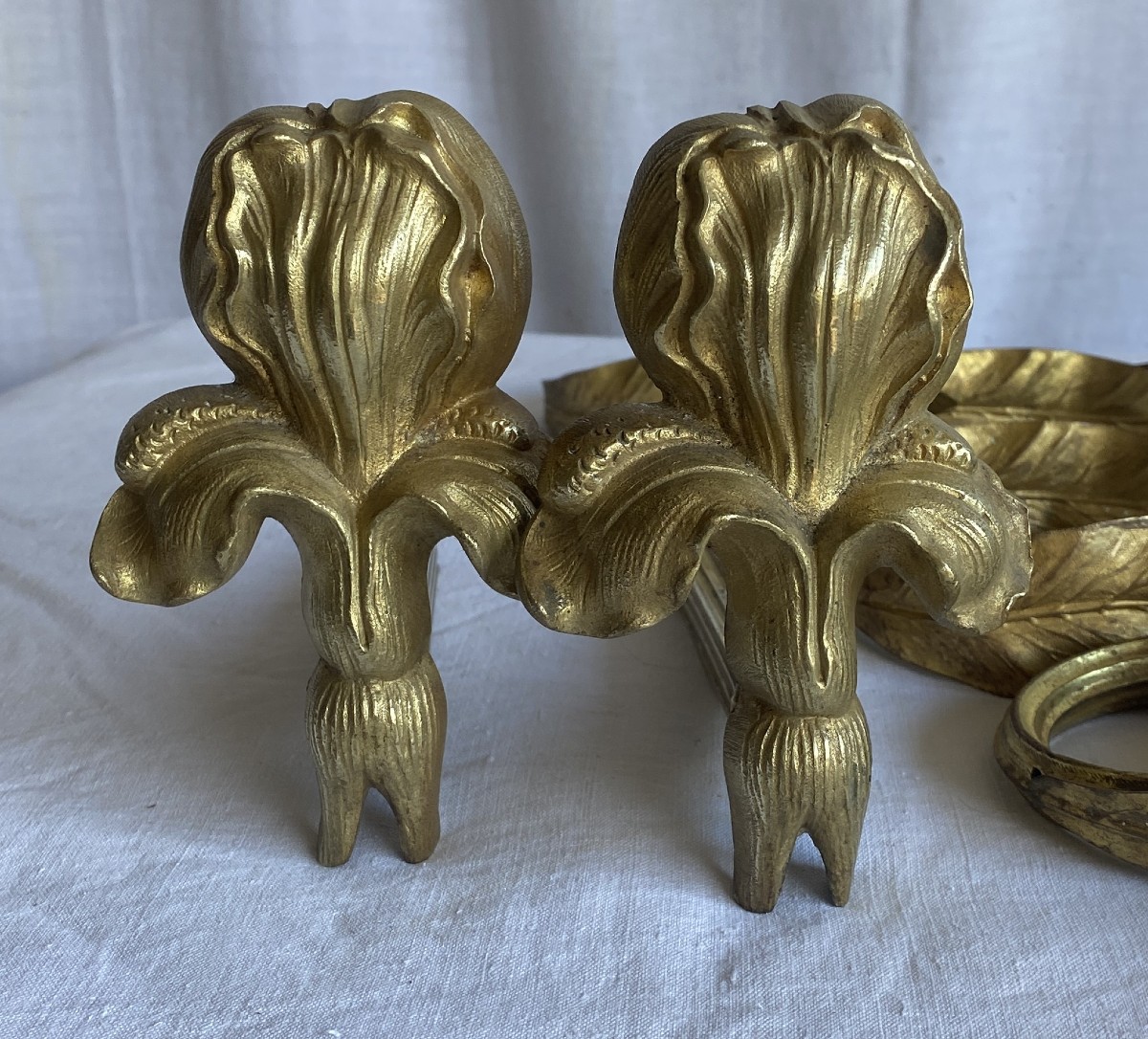 Set Of 4 Curtain Rods Or Tiebacks With Fleur-de-lis Decoration And 18 Leaf-shaped Rings, 19th Century
