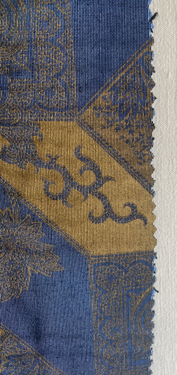 Coupon de tissu bleu roi et or XX ème-photo-3