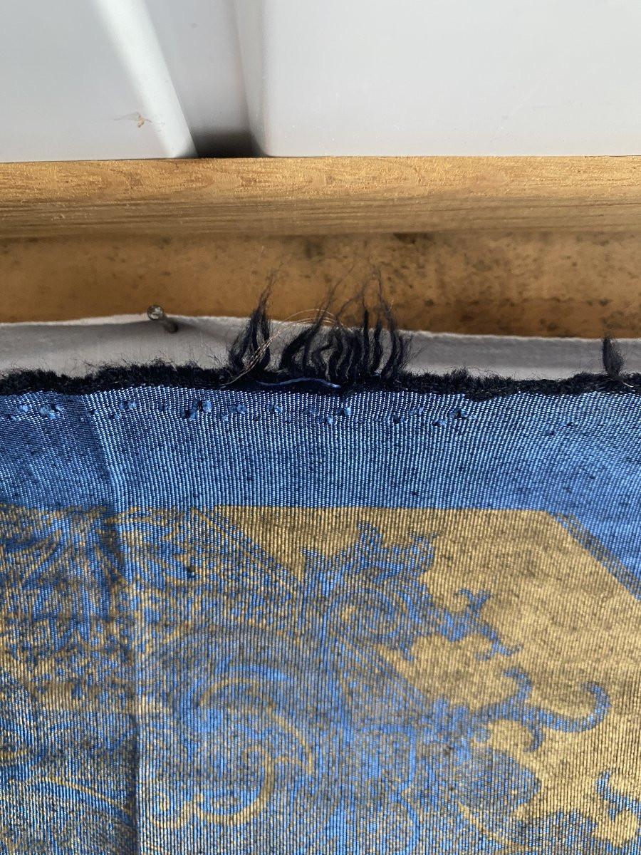 Coupon de tissu bleu roi et or XX ème-photo-1