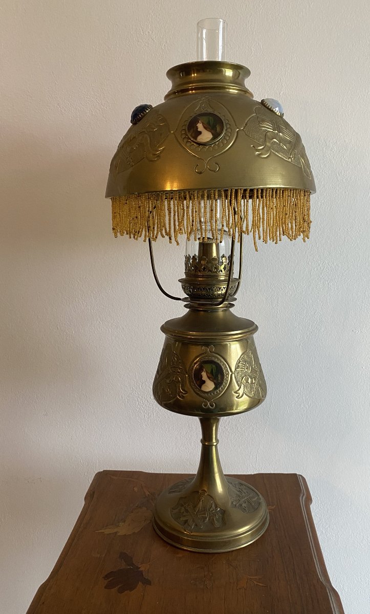 Lampe à pétrole Art Nouveau en laiton  XX ème-photo-4