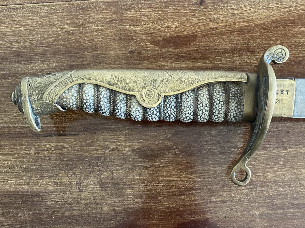 20th Century Japanese Police Officer's Sabre-photo-2