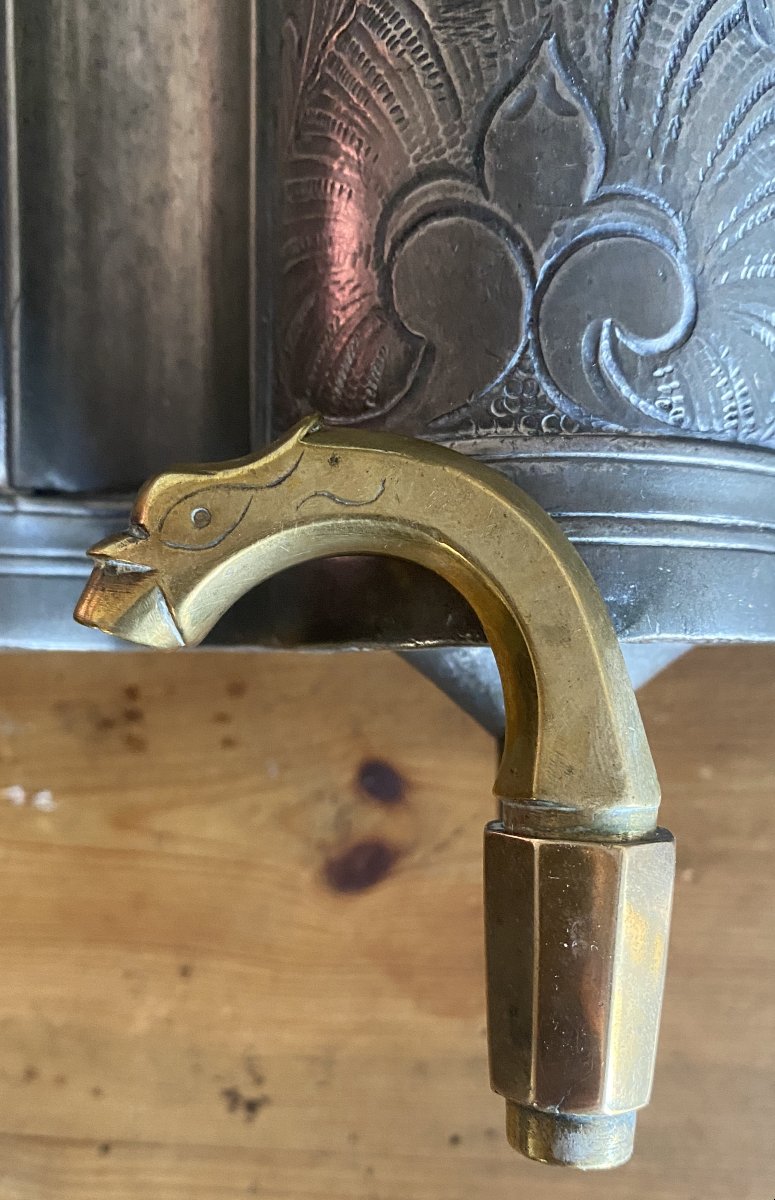 Fontaine Murale de J J Blanc en étain ciselé De Lyon avec Blason   XVIII ème-photo-6