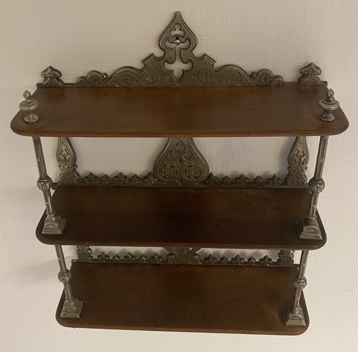 Etagère murale en bronze et acajou fleurs de Lys XIX ème-photo-6