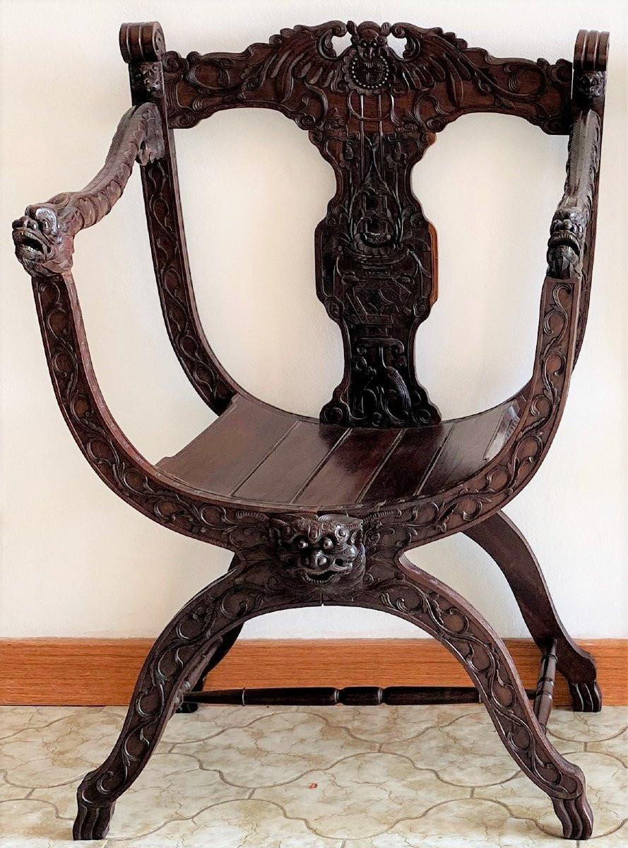  Fauteuils Curules Chinois Sculptées En palissandre  XIX ème-photo-2