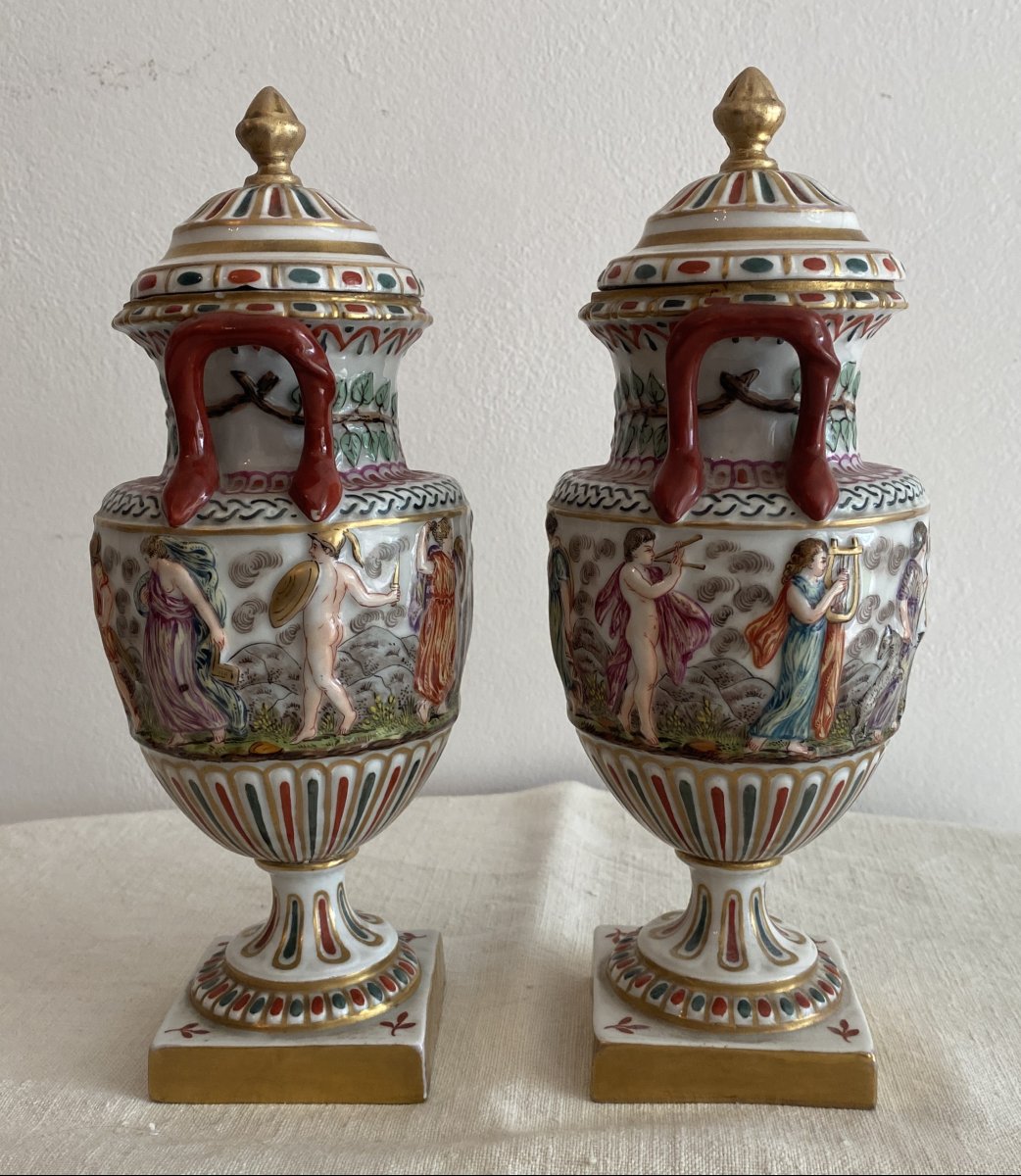 Pair Of Capo Di Monté Covered Vases With Roman Decor 19th C-photo-4