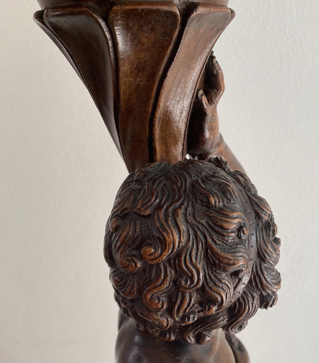 Sellette ou colonne Putti en bois de noyer sculpté XIX ème-photo-5