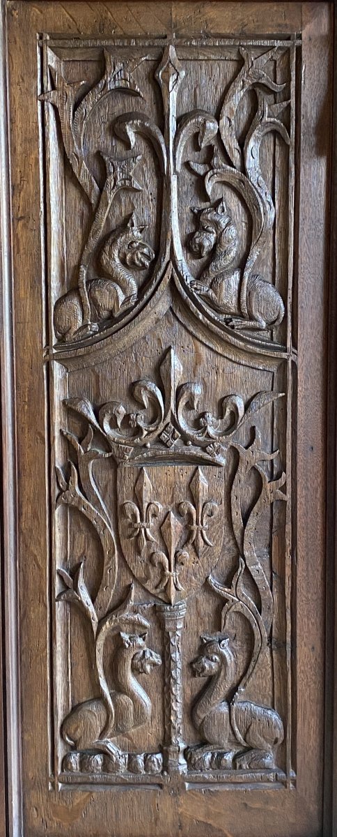 Gothic Oak Cabinet With Royal Coat Of Arms And Fleur-de-lis 19th C-photo-2
