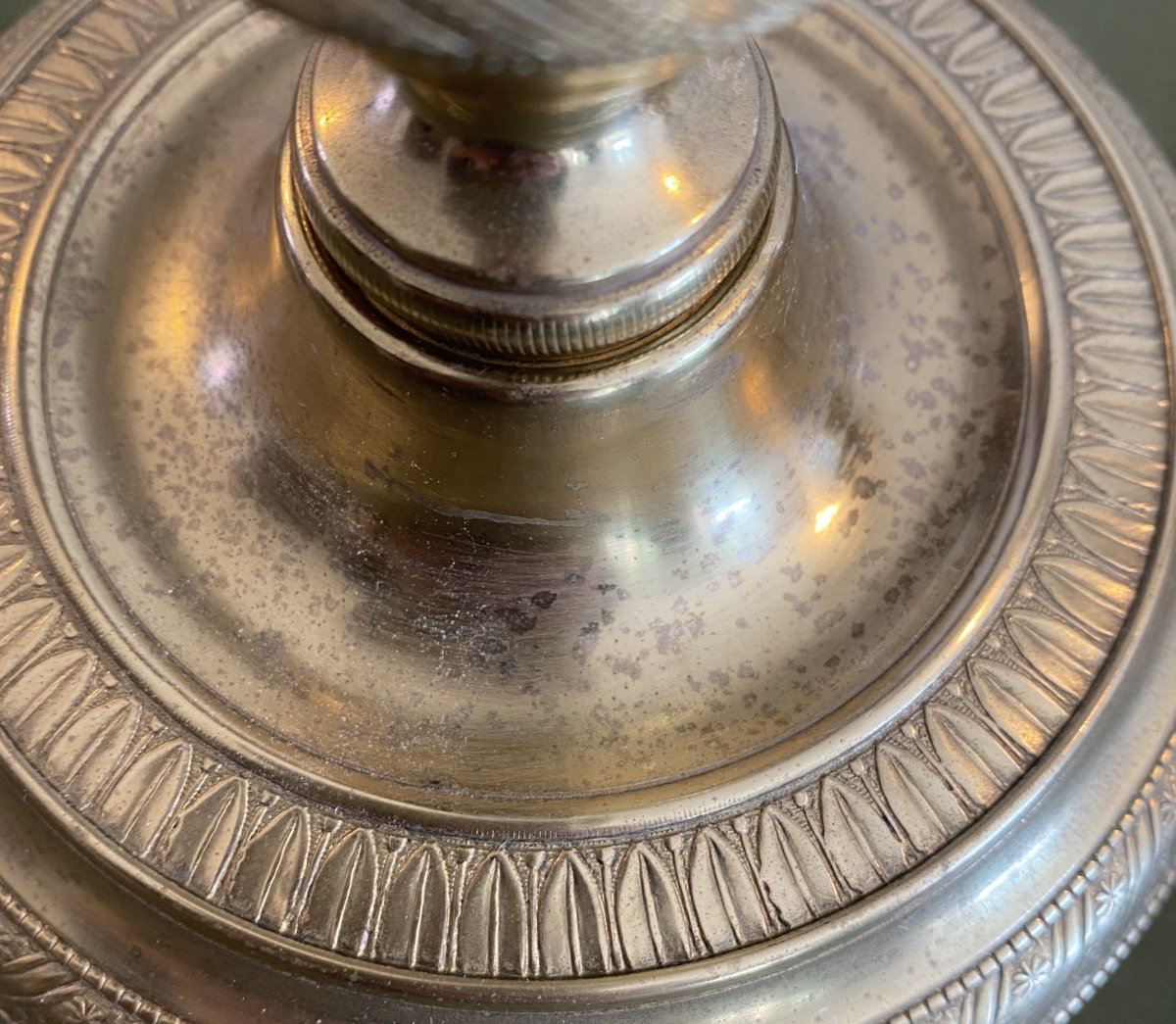 Paire De Bougeoirs En Bronze Ciselés d'époque Restauration  XIX ème-photo-4