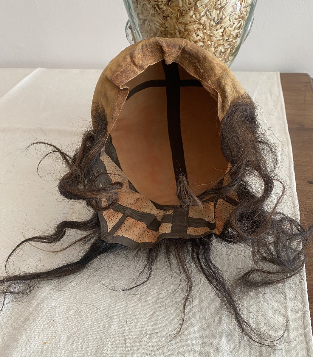 Calotte de perruque ancienne en cuir et cheveux naturels – Début XXᵉ siècle-photo-3