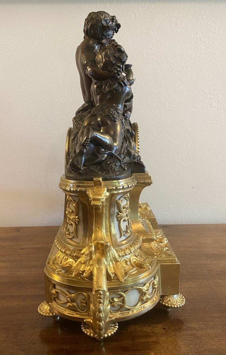 18th-century Clock Or Mantelpiece Ornament In Patinated Bronze With Putti And Gilded Bronze-photo-4