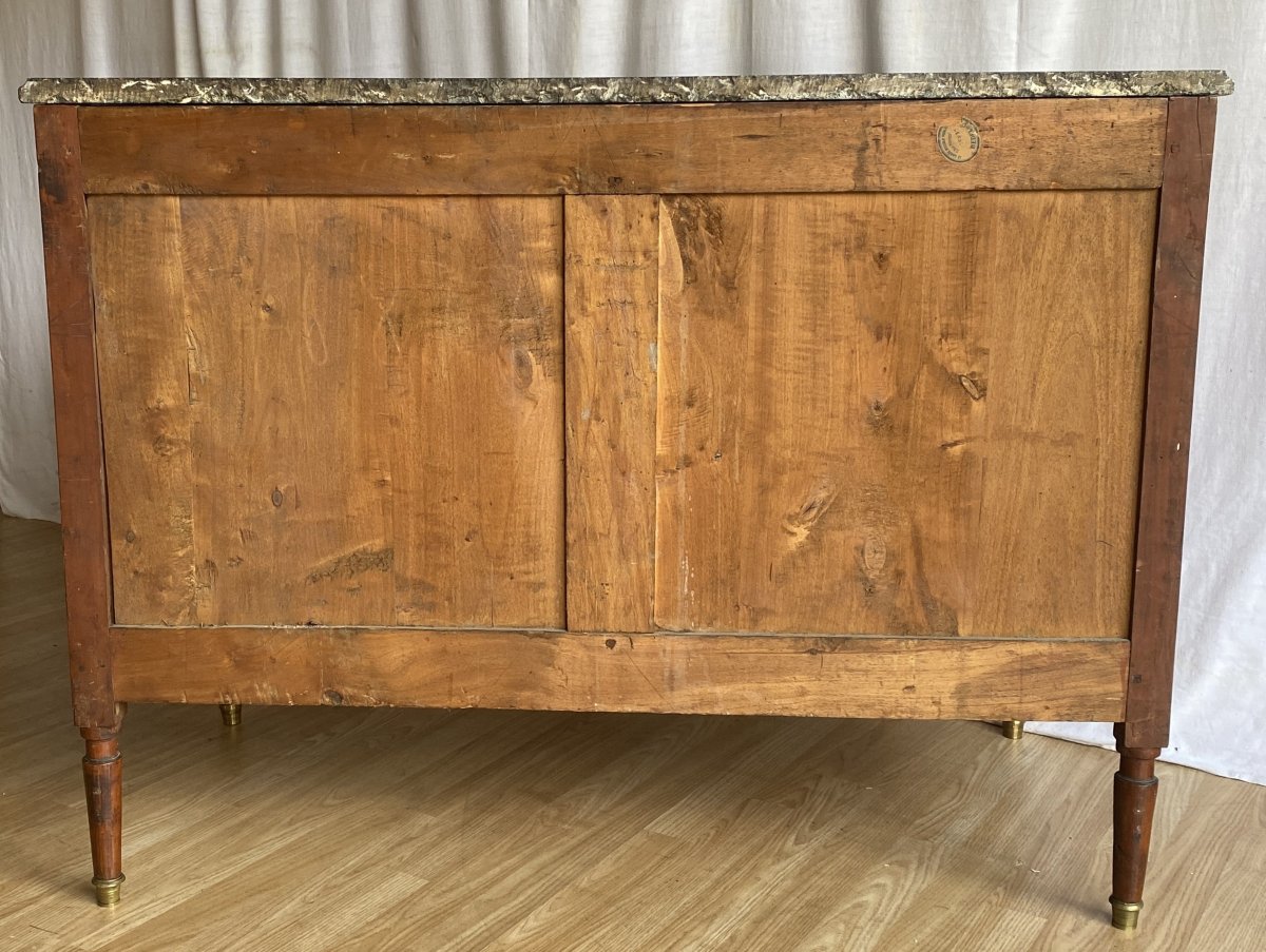 Commode en acajou et placage d'acajou Louis XVI avec filets de laiton et dessus marbre XVIIIème-photo-3