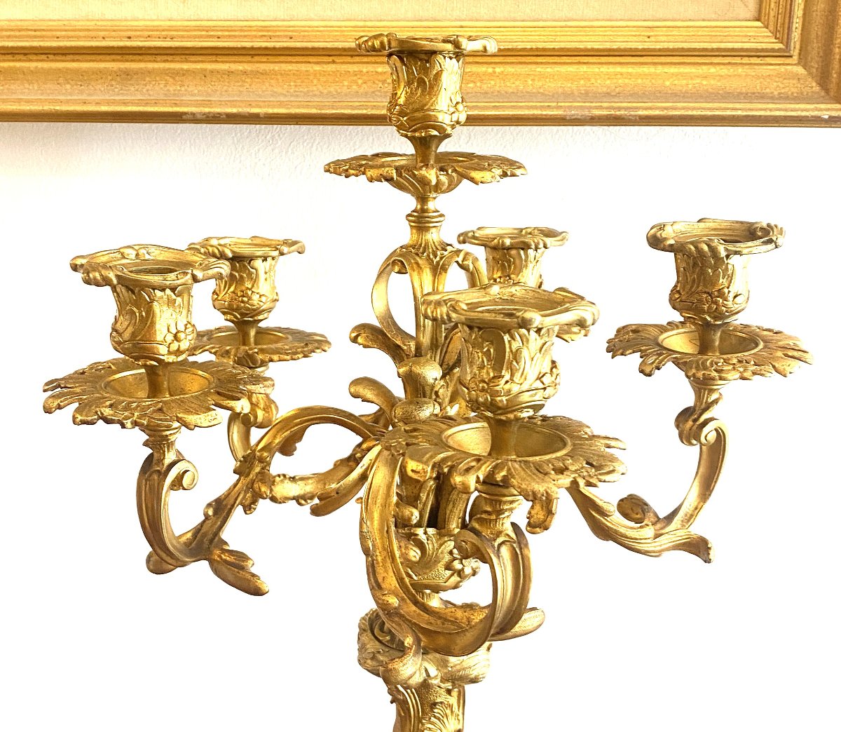 Grande Paire de candélabres Style Louis XV Rocaille en bronze Doré et ciselé   XIX ème-photo-3