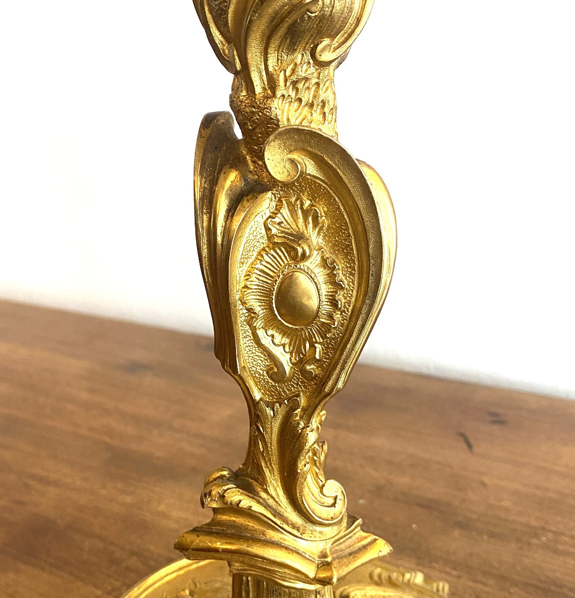 Grande Paire de candélabres Style Louis XV Rocaille en bronze Doré et ciselé   XIX ème-photo-8
