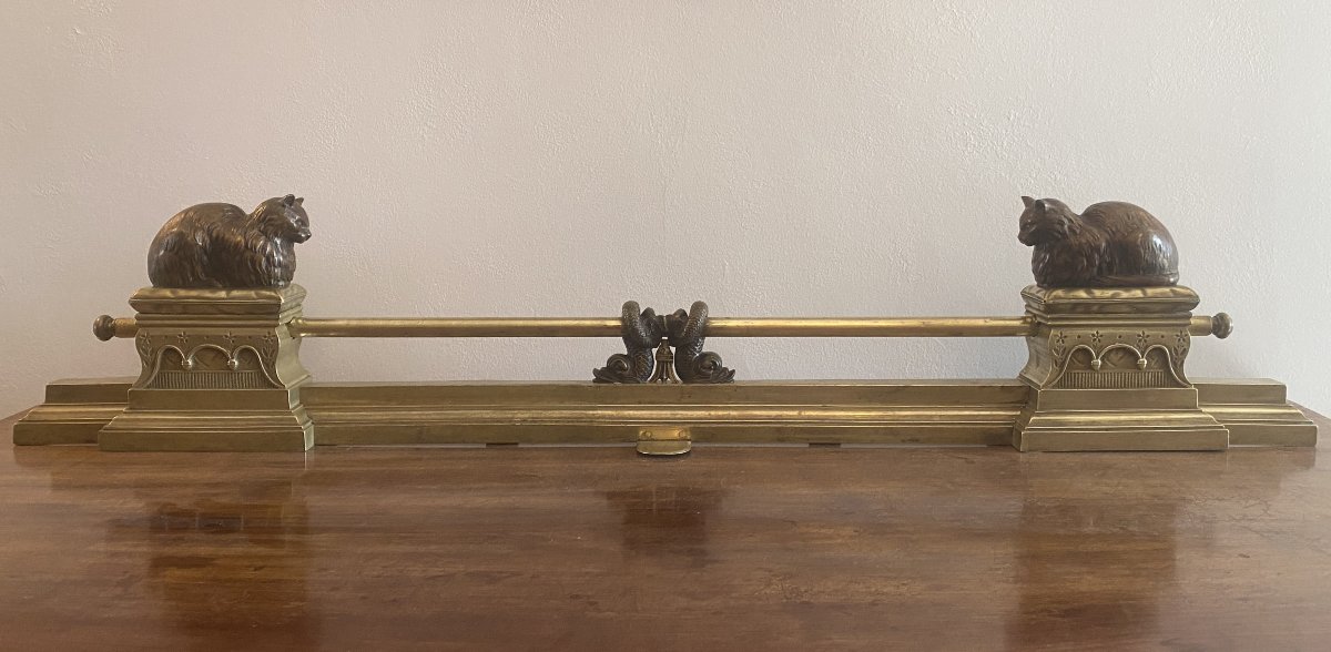 19th-century Bronze And Brass Mantelpiece Or Fireplace Surround Decorated With Cats And Fish-photo-2