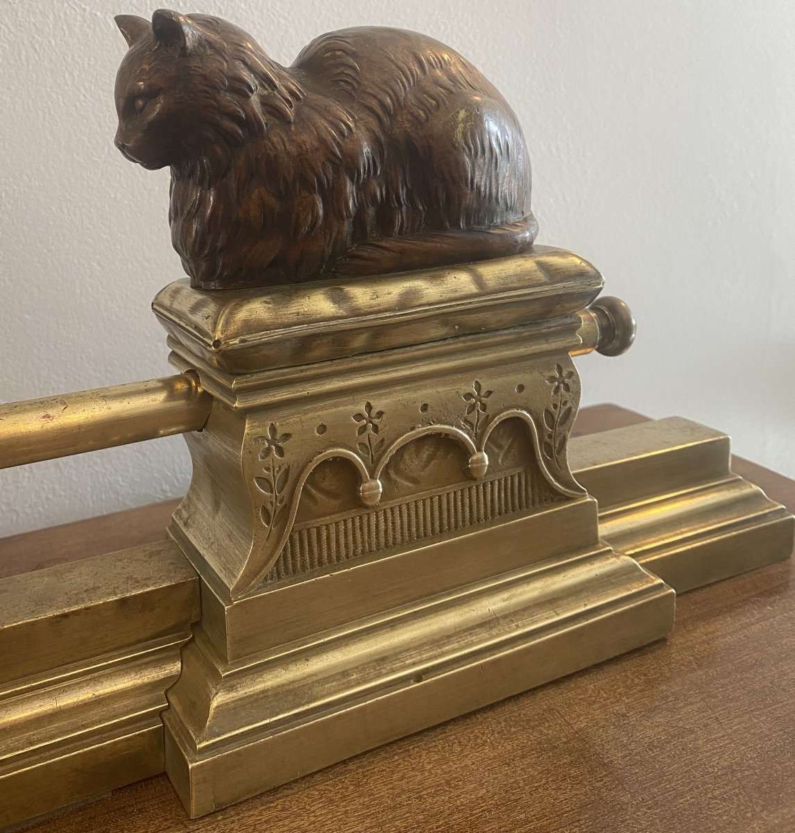19th-century Bronze And Brass Mantelpiece Or Fireplace Surround Decorated With Cats And Fish-photo-1