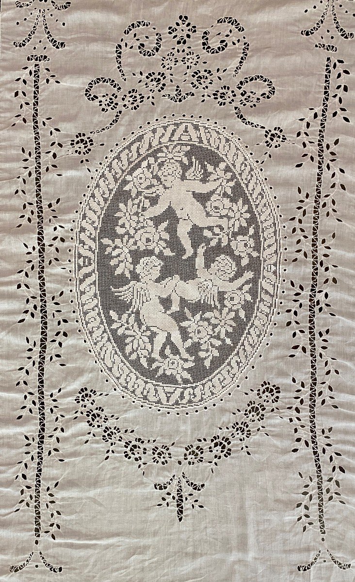 Bedspread Or Tablecloth In Embroidered Linen Decorated With Puttis And Foliage XIX-photo-3