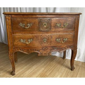 Commode Louis XV Galbée En Noyer XVIII ème N°1