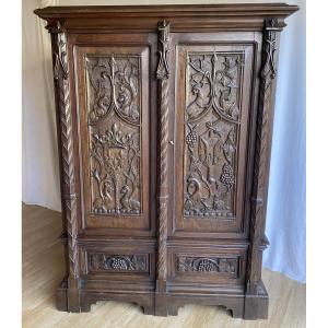 Gothic Oak Cabinet With Royal Coat Of Arms And Fleur-de-lis 19th C