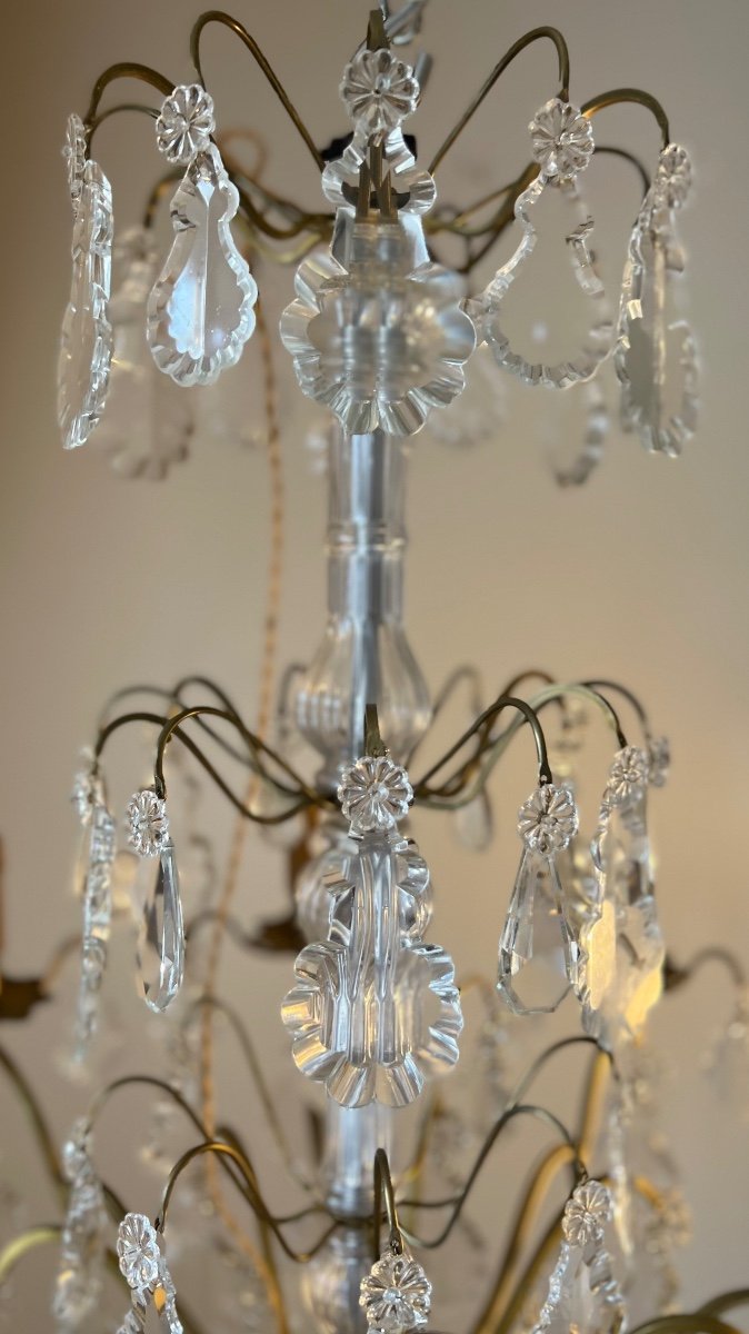 Large 8 Light Chandelier In Gilt Bronze And Crystal-photo-5