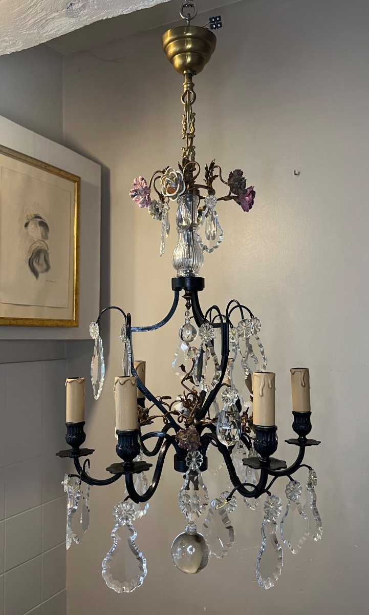 Old Chandelier Decorated With Flowers -photo-2