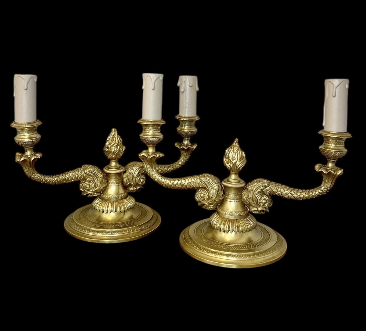 Paire de lampe style Louis XVI