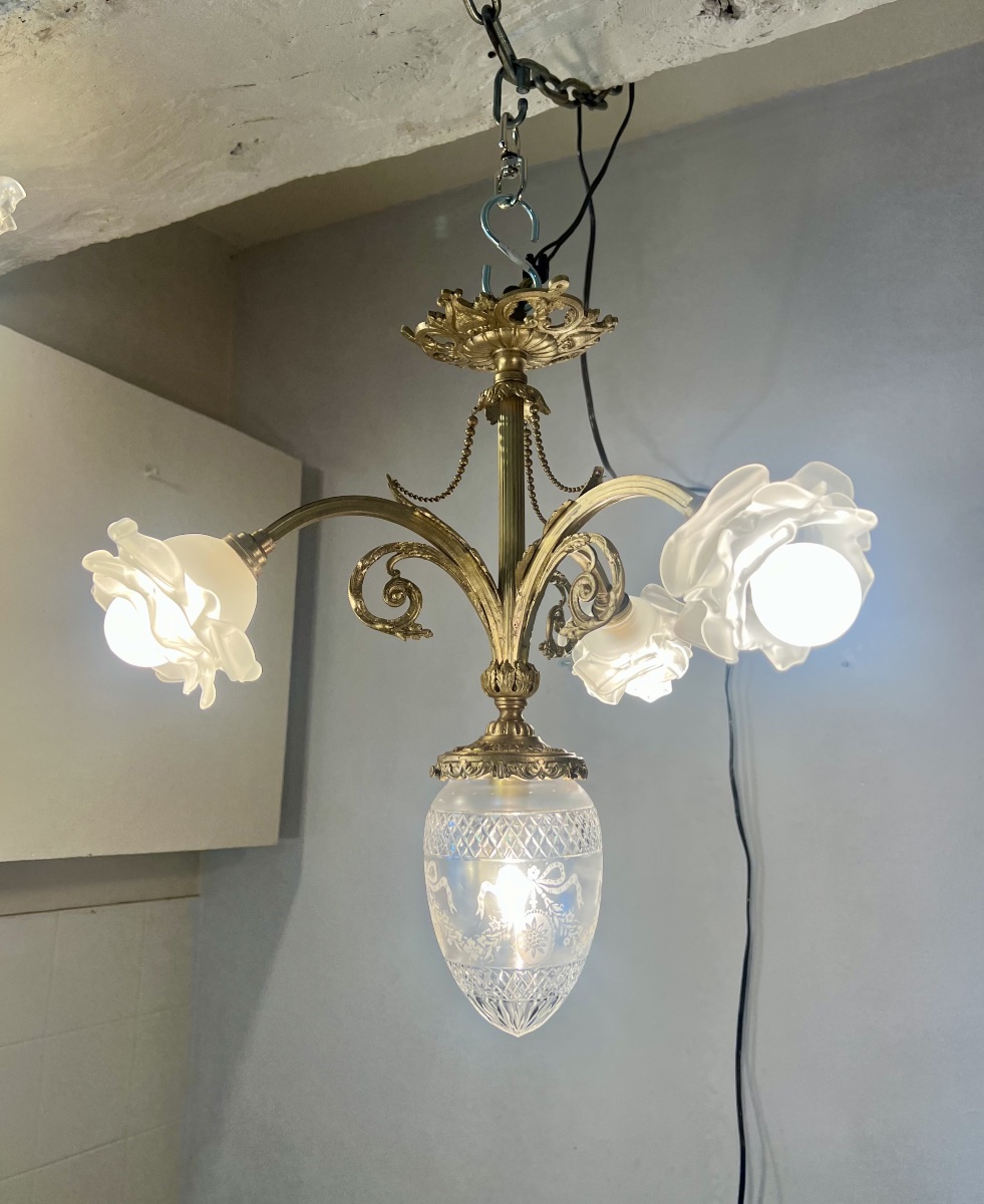 Louis XVI-style Bronze Ceiling Chandelier With Pink Tulips -photo-2