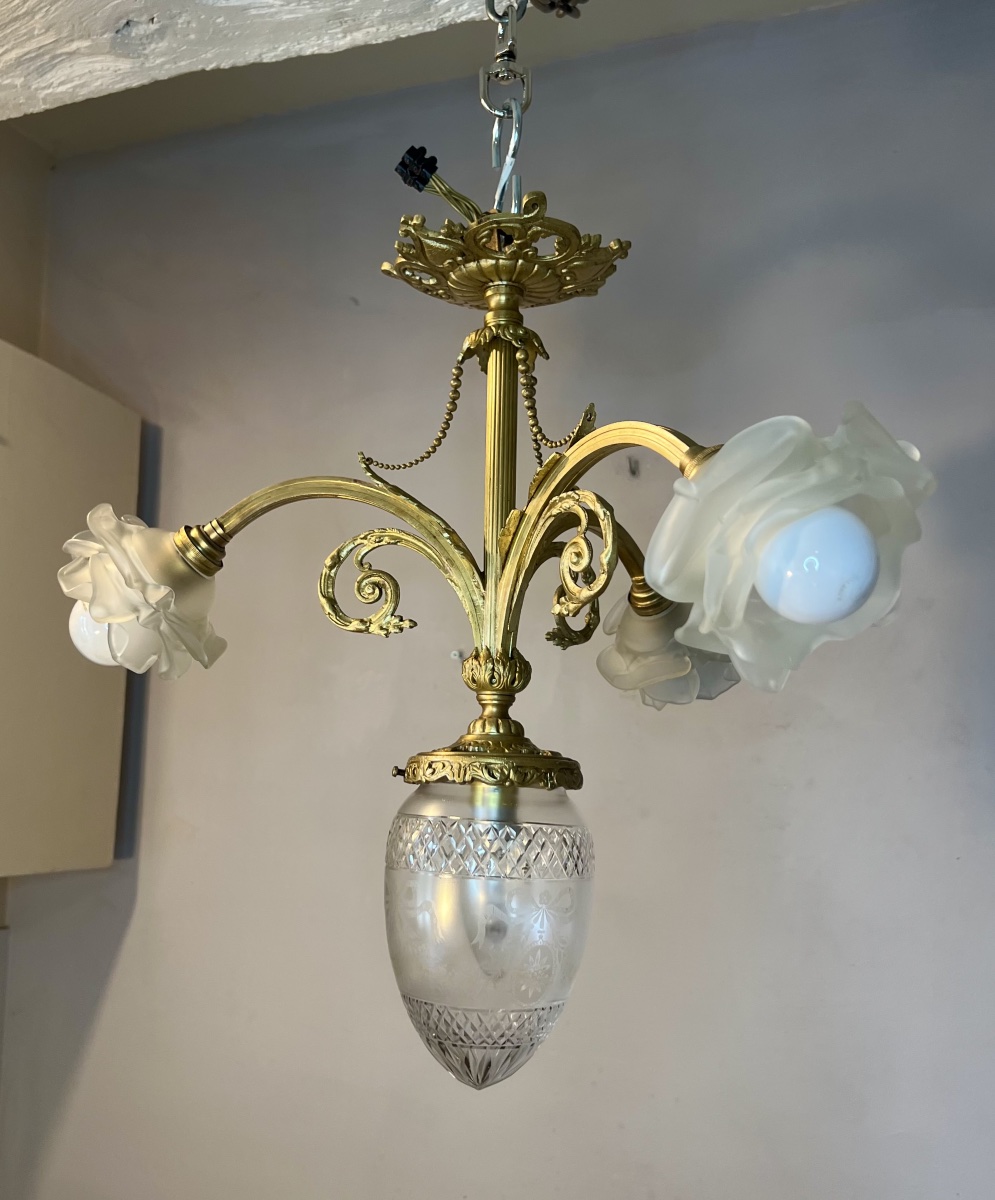 Louis XVI-style Bronze Ceiling Chandelier With Pink Tulips -photo-3