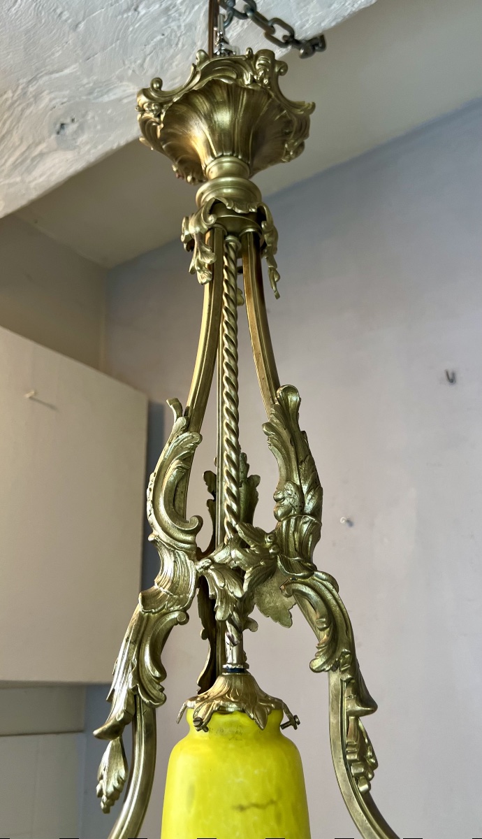 Lustre art nouveau en bronze doré et tulipes pâte de verre -photo-4