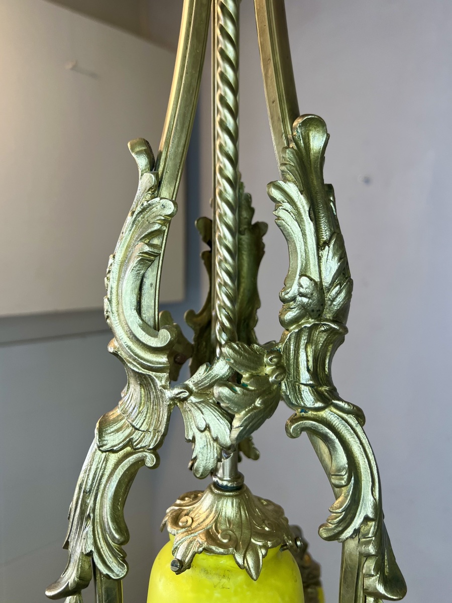 Lustre art nouveau en bronze doré et tulipes pâte de verre -photo-7