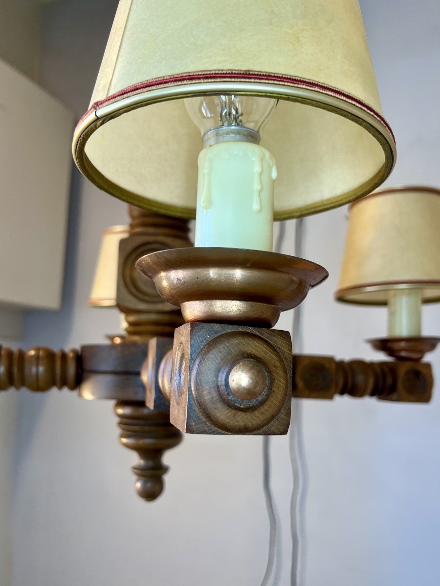 Dudouyt Reconstruction-era 4-light Wooden Chandelier -photo-6