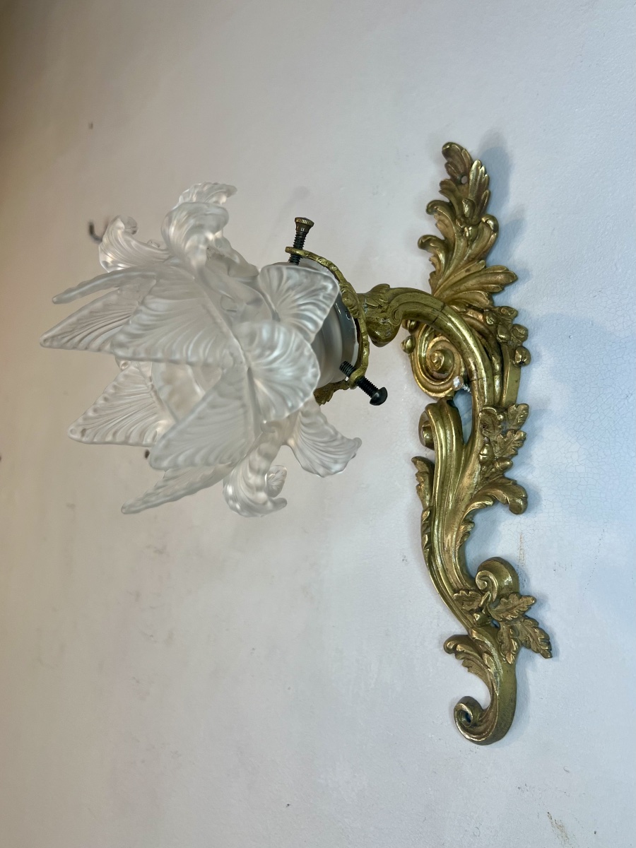 Pair Of Asymmetrical Louis XV Rocaille-style Wall Sconces-photo-2