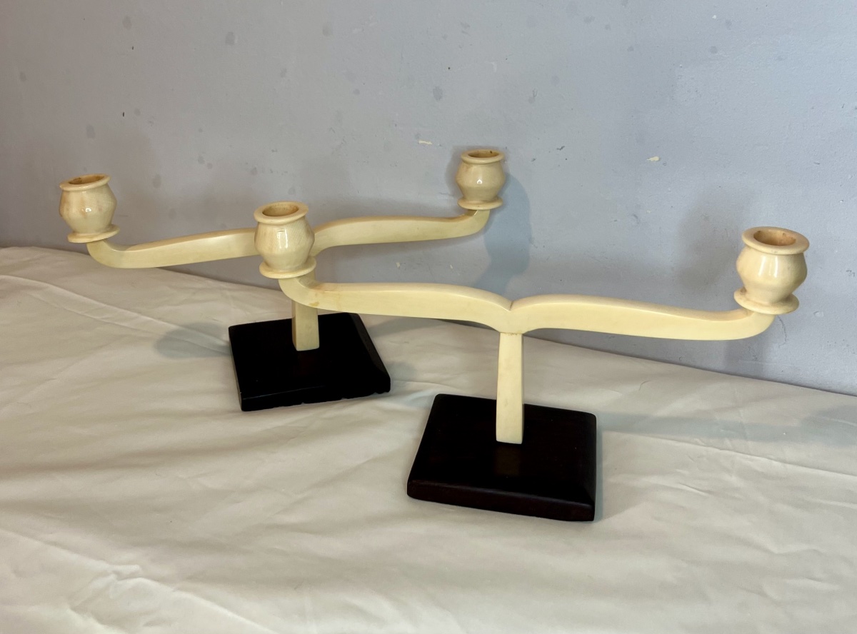 Paire de bougeoirs  art déco ivoire