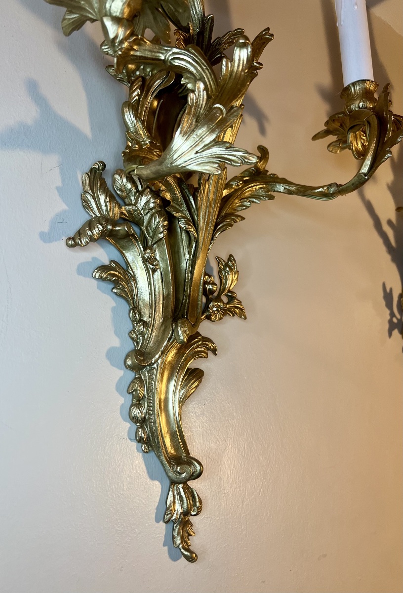 Large Pair Of Louis XV-style Rocaille Wall Sconces With 3 Lights -photo-7