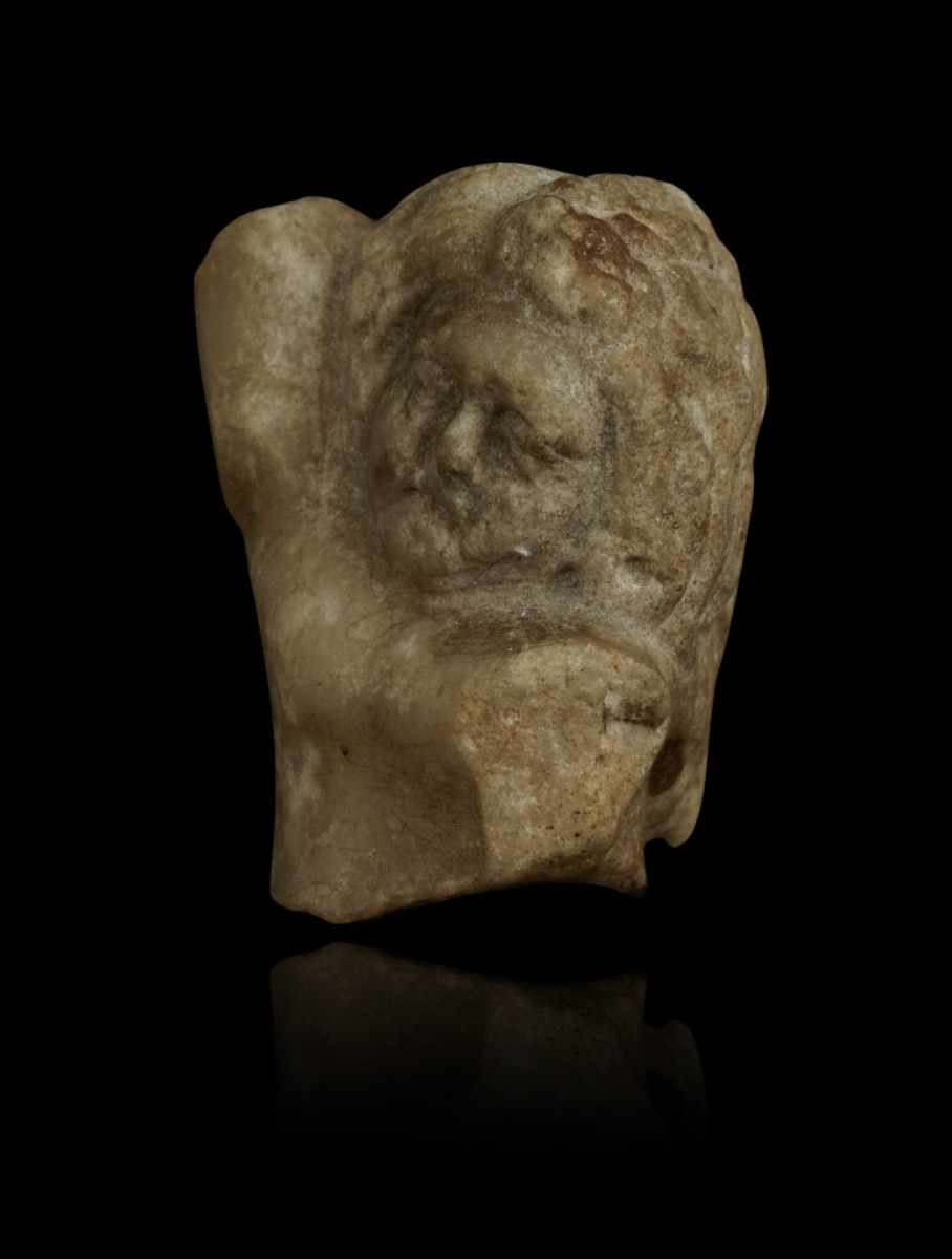 Petit buste d’Eros romain fragmentaire en marbre. 2e siècle. -photo-3