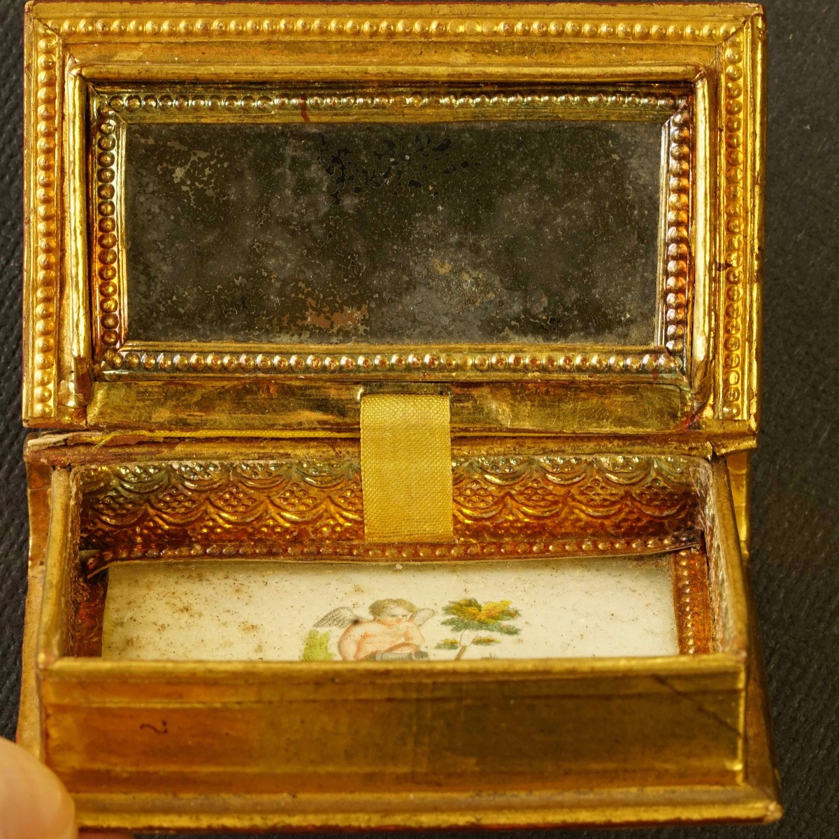 Petit  boîte romantique en forme de livre avec  miroir et gravure couleur-photo-1