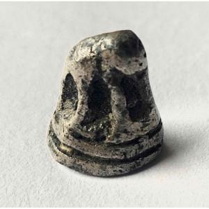 Asia: Small Opium Weight In Solid Silver Representing An Elephant