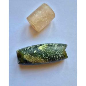 Set Of 2 Antique Beads: Serpentine And Rock Crystal - Antique Beads