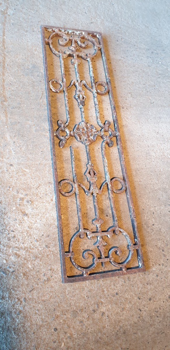 19th Century Cast Iron Protective Grille-photo-6