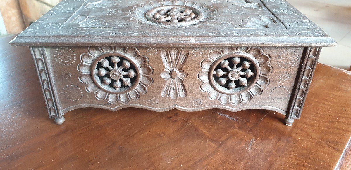 Finely Carved Cigar Or Jewelry Box - Breton Style - 20th Century-photo-3