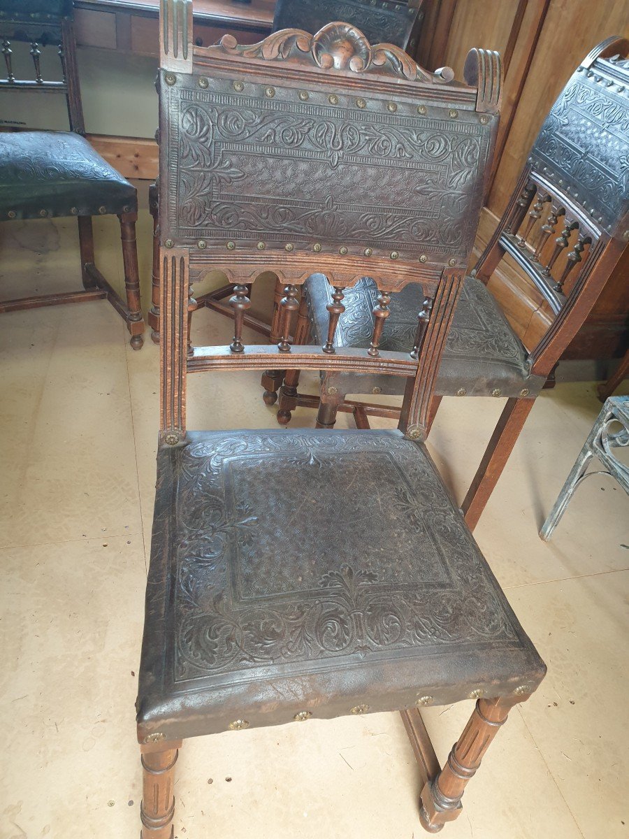 Lot De 4 Chaises En Cuir Repoussé - XIXème - style Henri II-photo-5