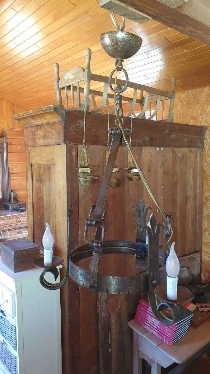 Chandelier - Wrought Iron Ceiling Light - Medieval Style-photo-4