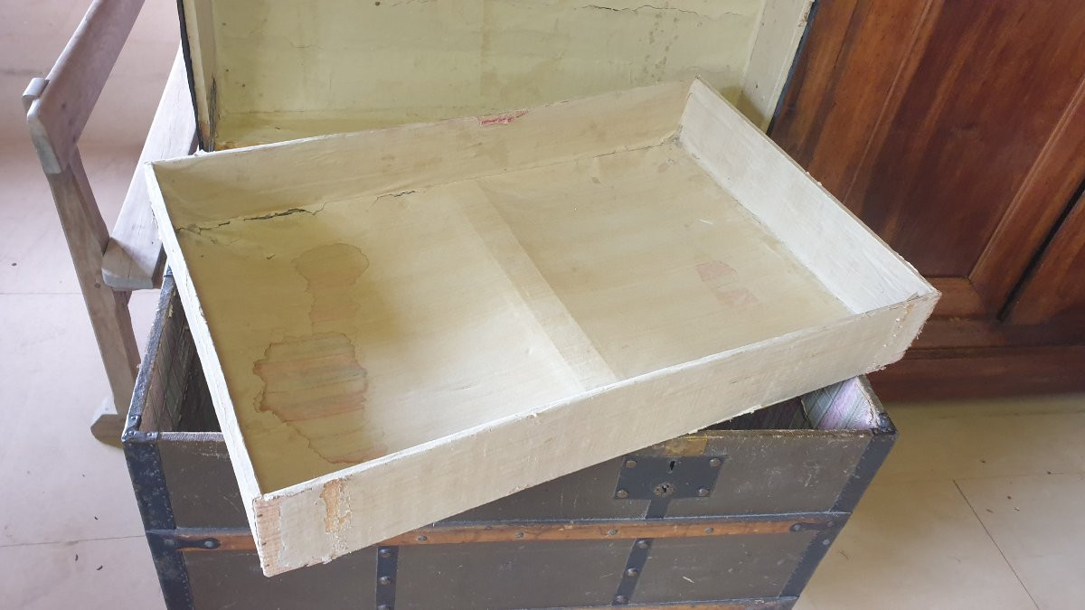 Travel Trunk From The Early 20th Century-photo-4