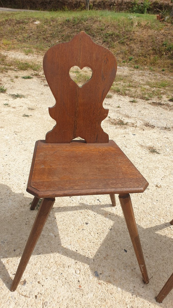 Lot de 4 chaises en chêne massif "style Alsacien" - XXème-photo-2