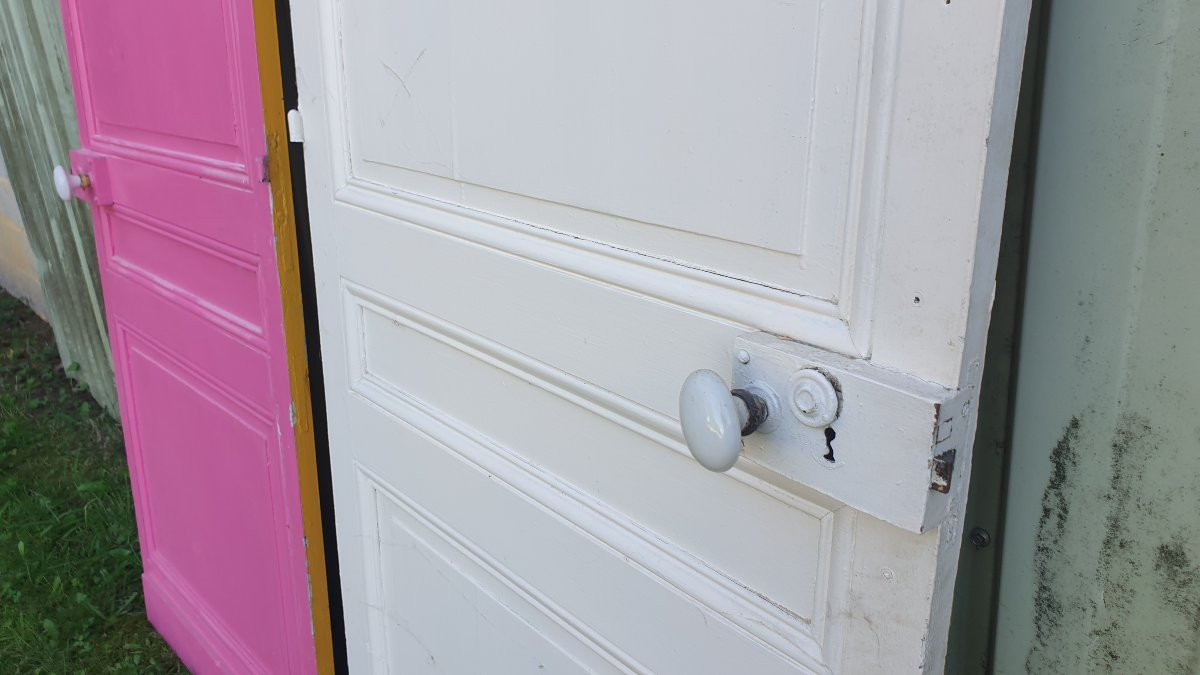 Pair Of Colored Connecting Doors - 20th Century-photo-2