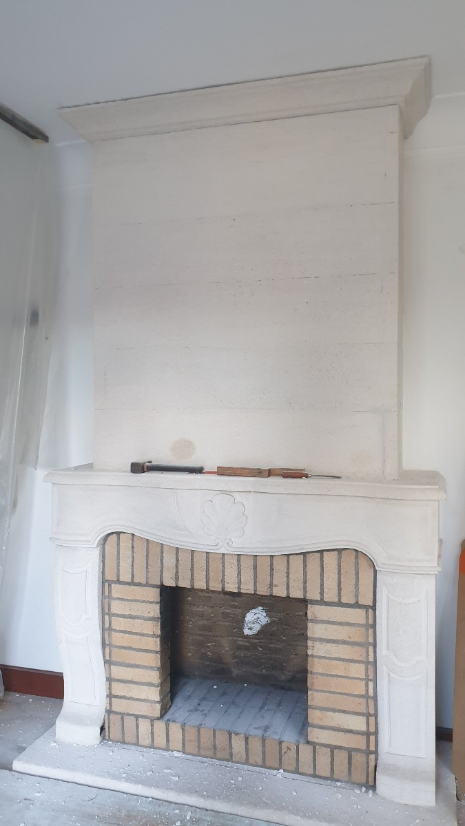 Dismantled Regency Style Fireplace - In Reconstituted Stone - 20th Century