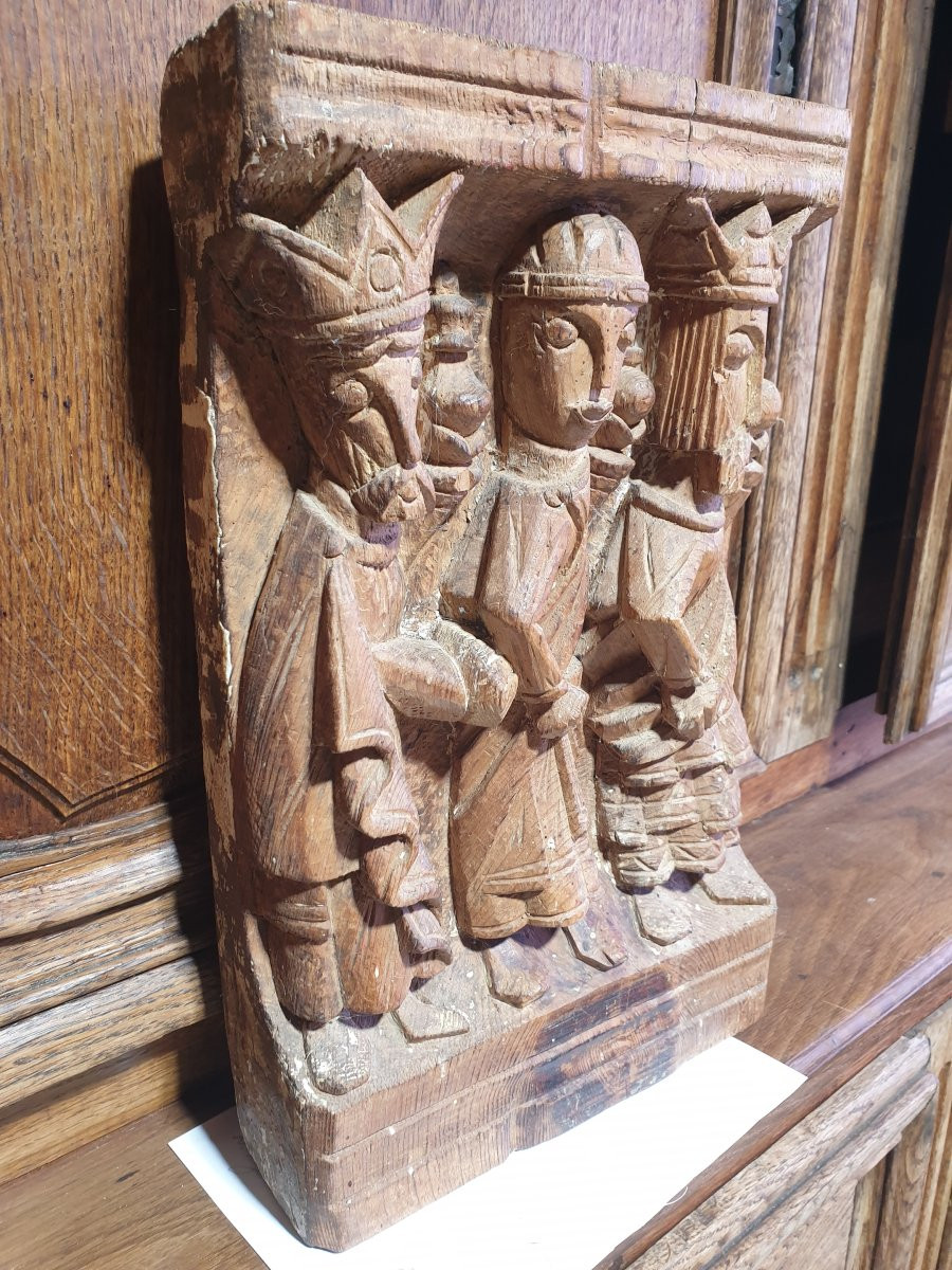 Carved Pine Panel Depicting The Three Wise Men-photo-4