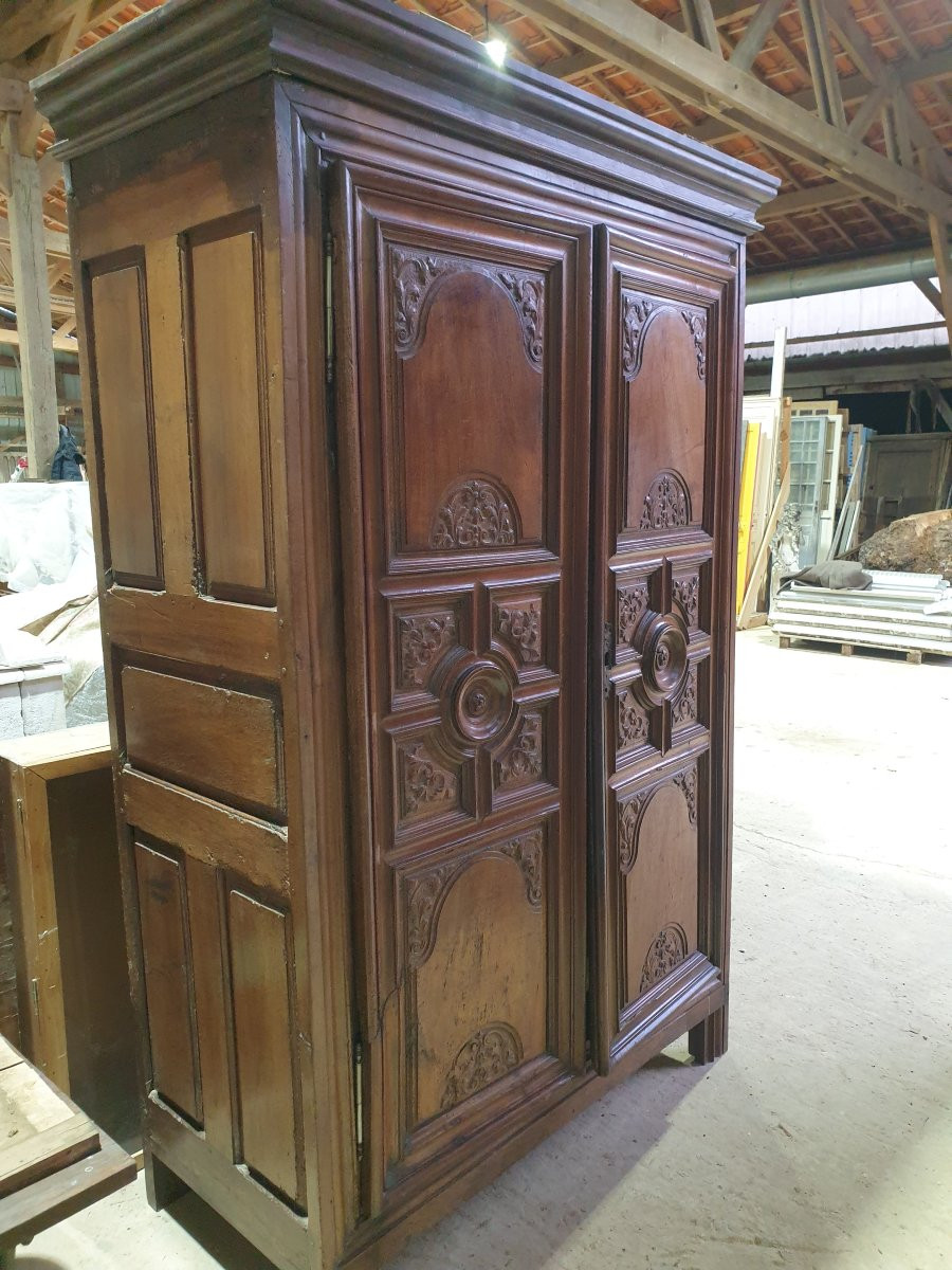 Armoire style Louis XIV en noyer blond - XVIIIème-photo-8
