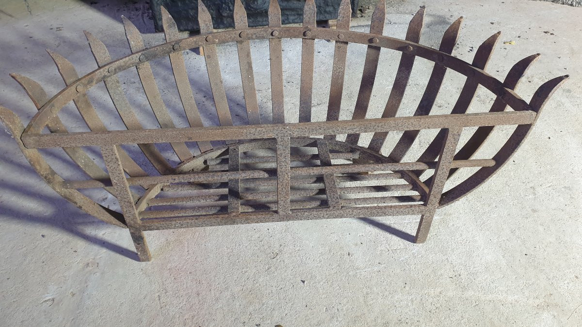 Arc-shaped Wrought Iron Log Holder - 20th Century-photo-2